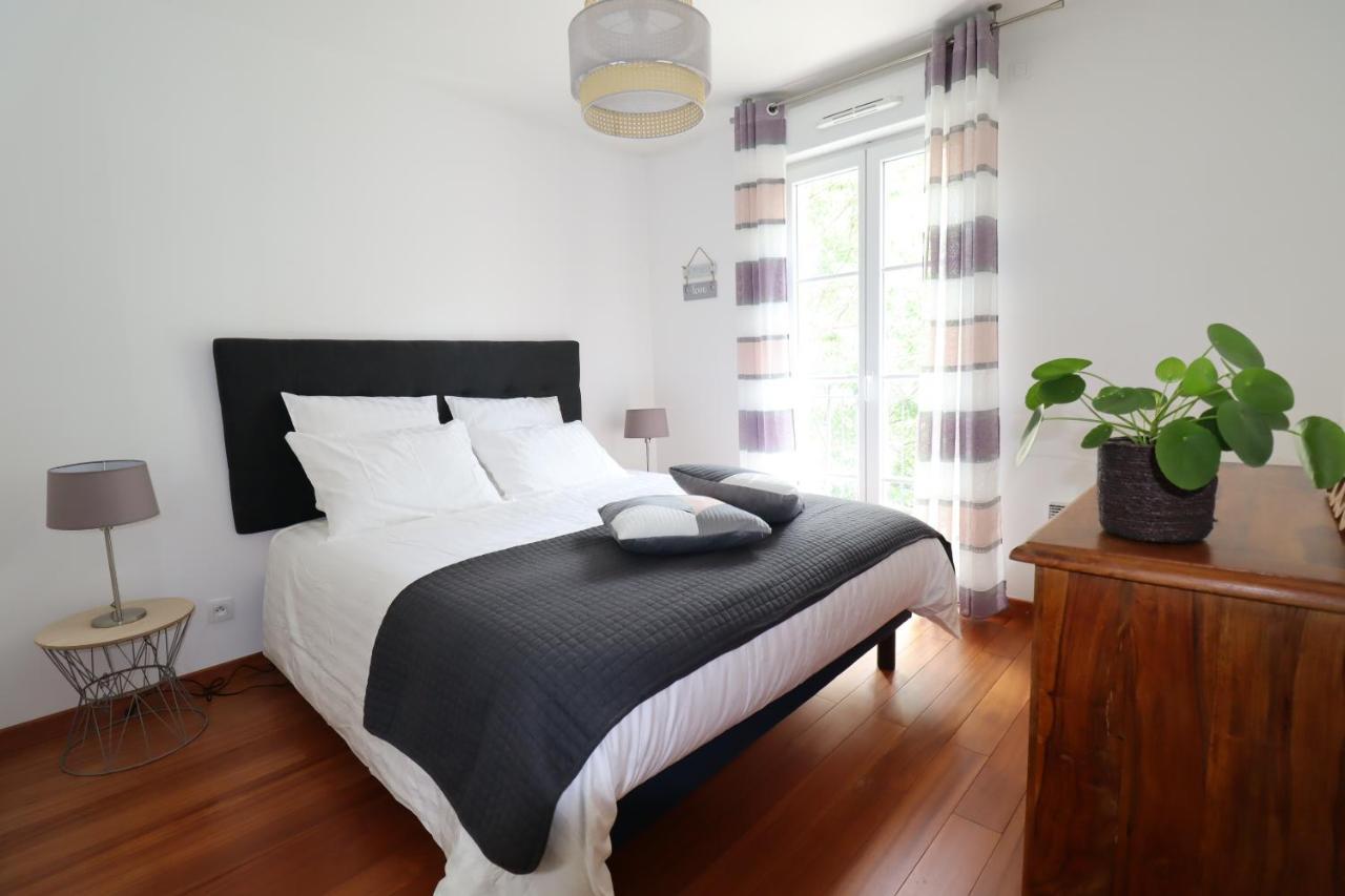 Family Stay - Steps From Disneyland Serris Bagian luar foto