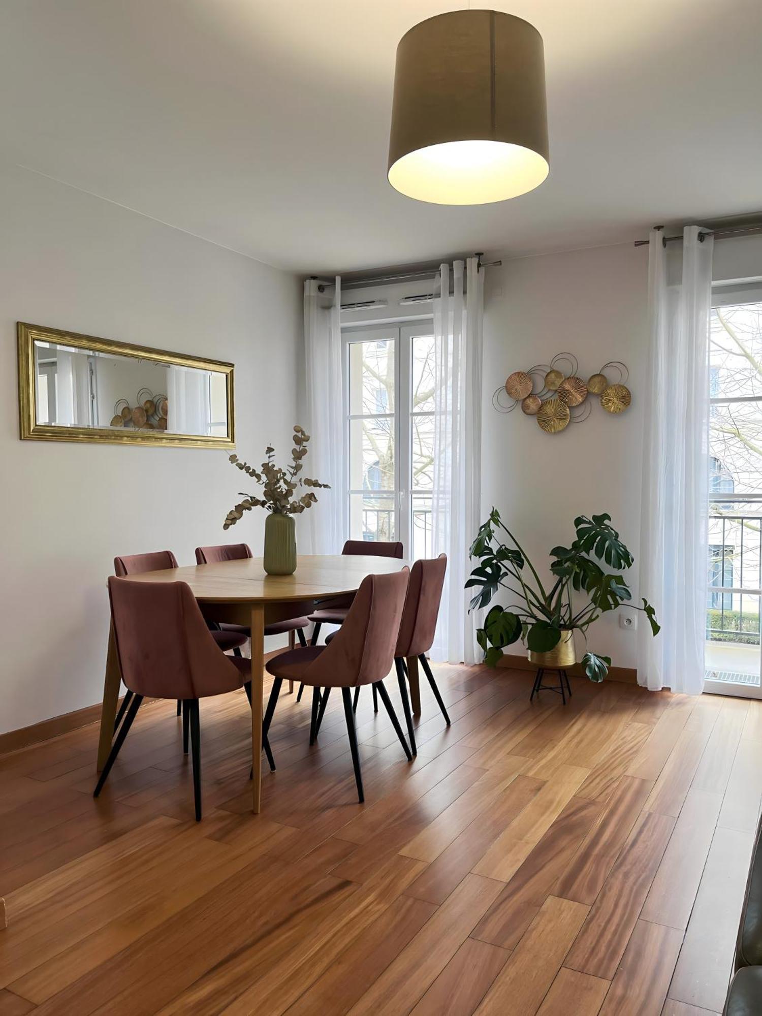 Family Stay - Steps From Disneyland Serris Bagian luar foto
